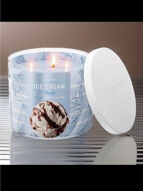 Goose Creek 3-Wick Candle- Ice Cream Truck (14.5 oz)